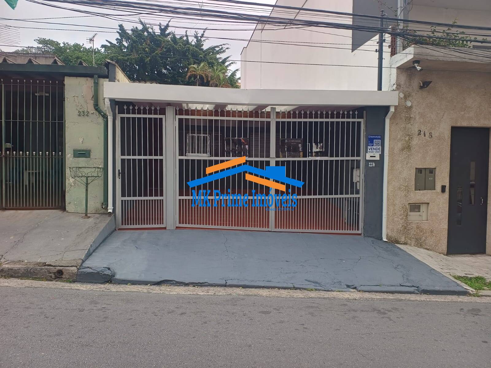 Casa à venda com 3 quartos, 80m² - Foto 1