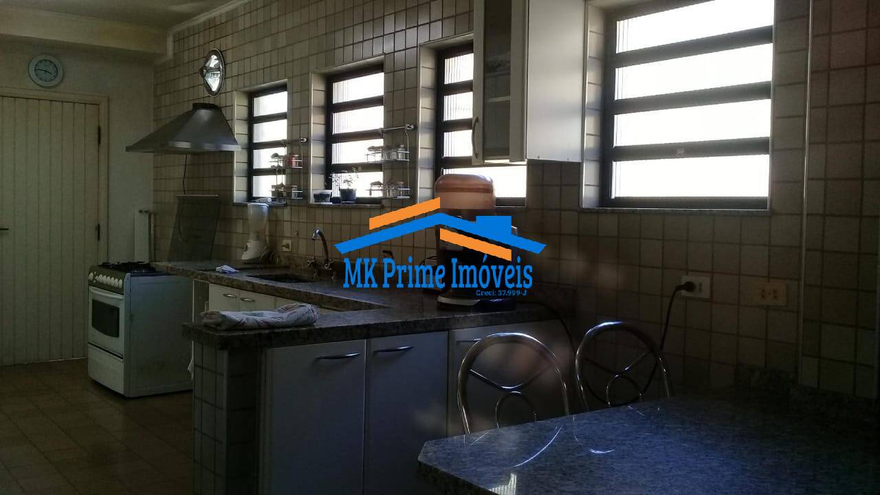 Sobrado à venda com 4 quartos, 480m² - Foto 6
