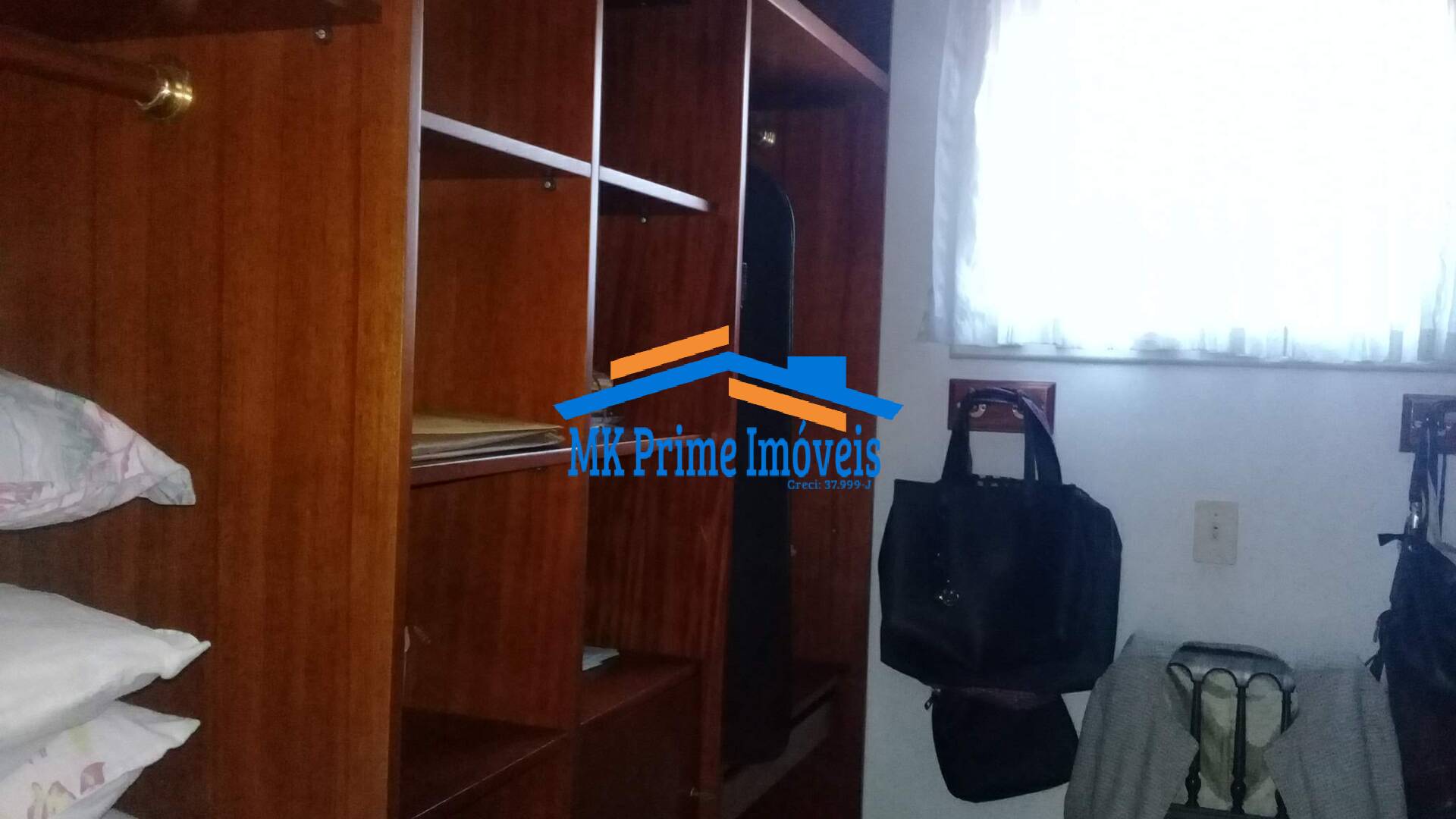 Sobrado à venda com 4 quartos, 480m² - Foto 29