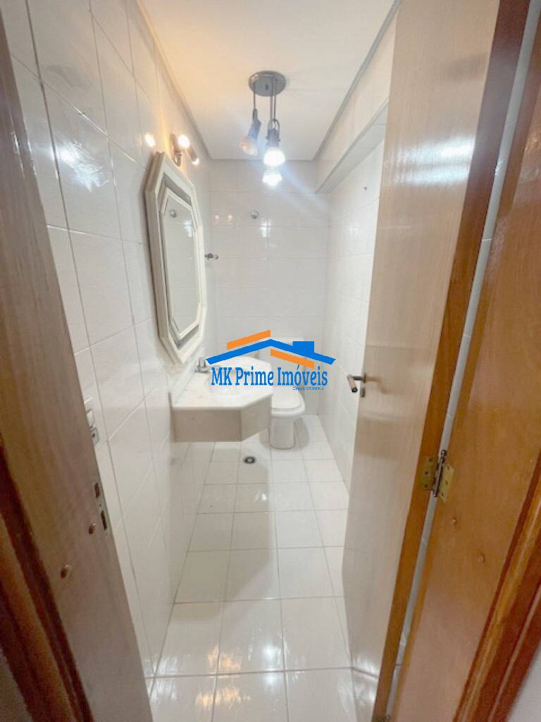 Apartamento para alugar com 4 quartos, 160m² - Foto 3