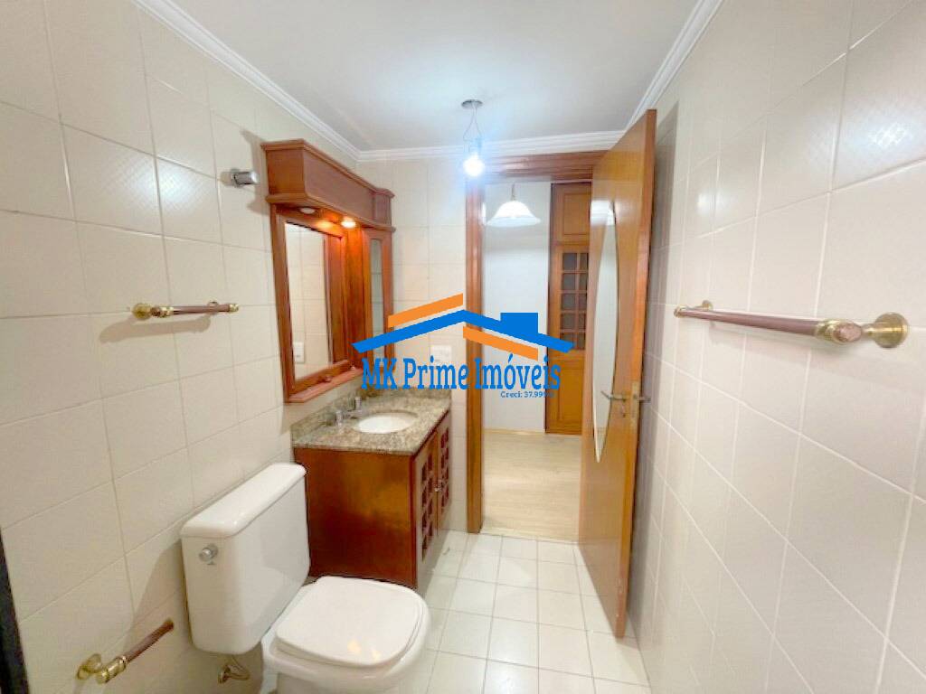 Apartamento para alugar com 4 quartos, 160m² - Foto 15
