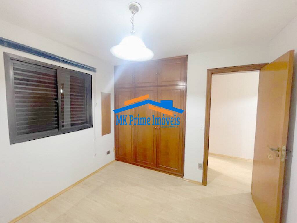 Apartamento para alugar com 4 quartos, 160m² - Foto 16