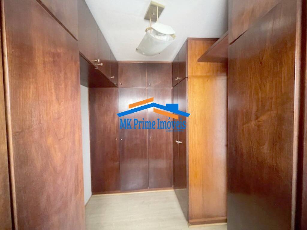 Apartamento para alugar com 4 quartos, 160m² - Foto 23