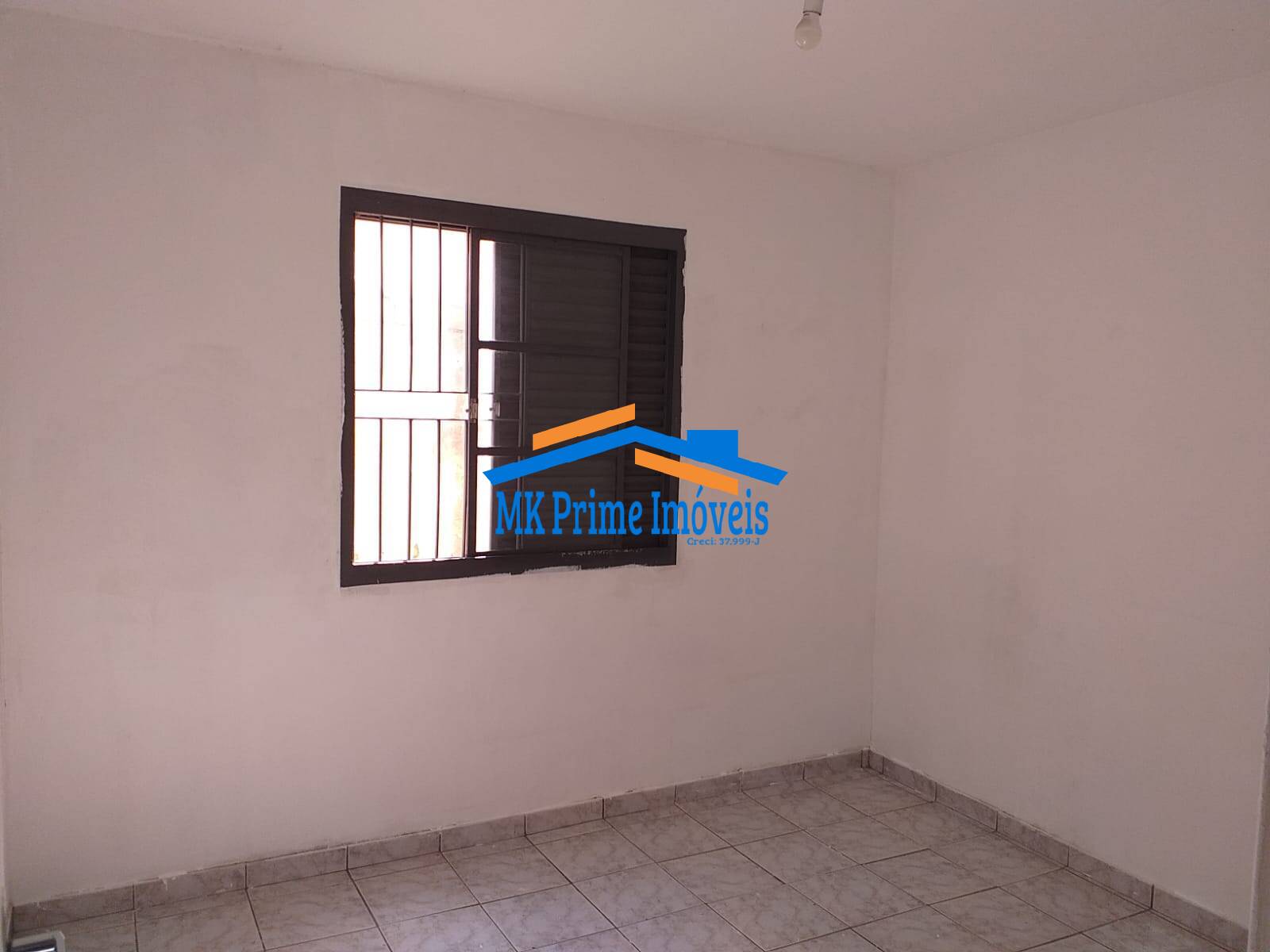 Apartamento à venda com 2 quartos, 46m² - Foto 3