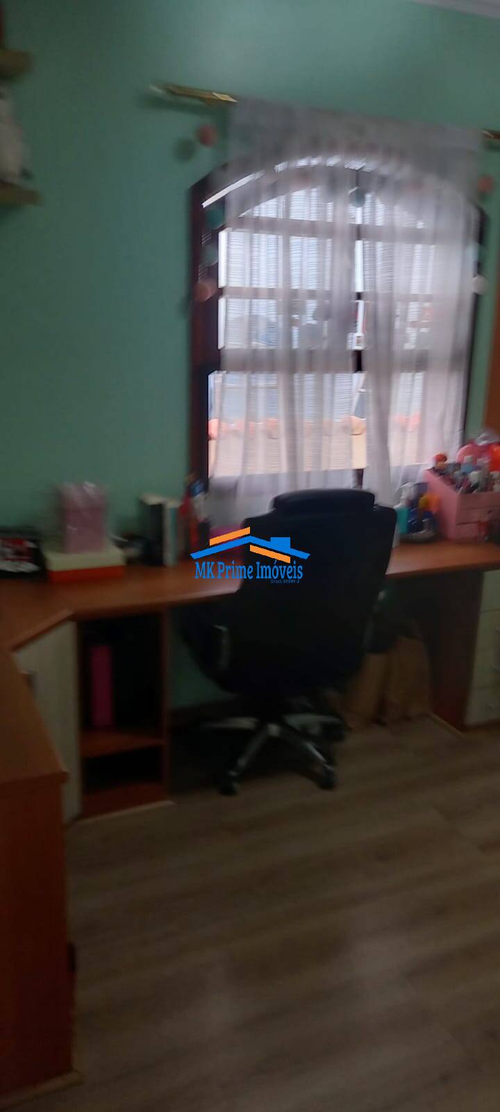 Sobrado à venda com 3 quartos, 183500m² - Foto 14