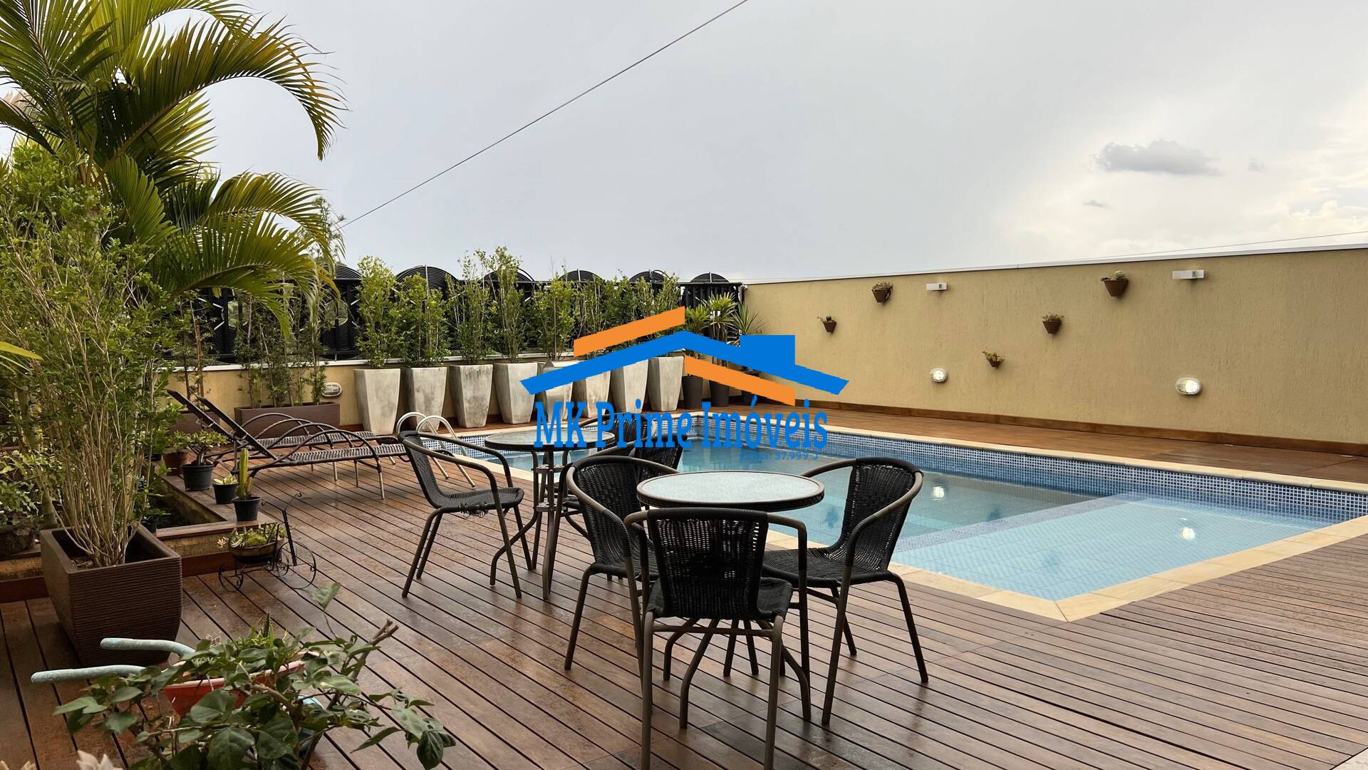 Casa de Condomínio à venda com 5 quartos, 414m² - Foto 32