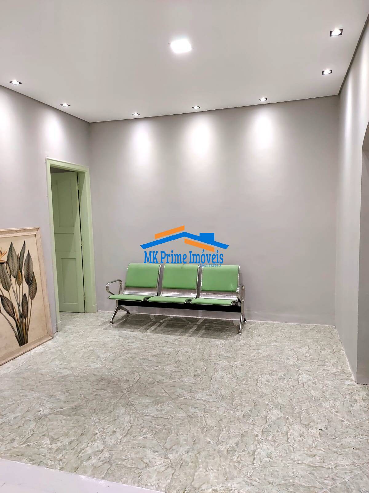 Casa para alugar com 8 quartos, 280m² - Foto 3