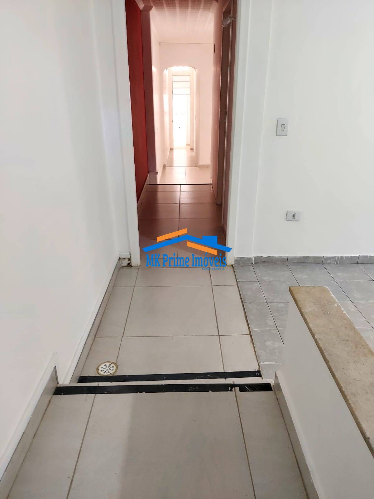Casa para alugar com 8 quartos, 280m² - Foto 19