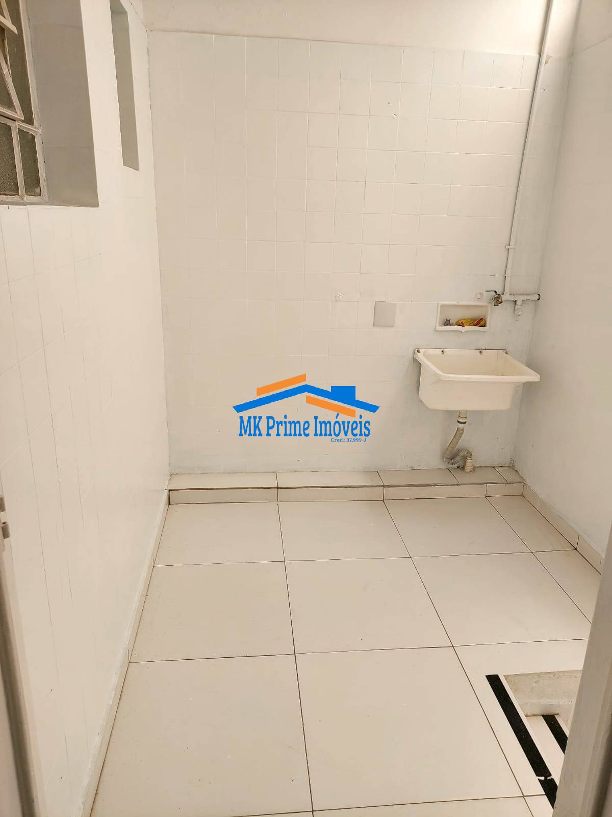 Casa para alugar com 8 quartos, 280m² - Foto 18