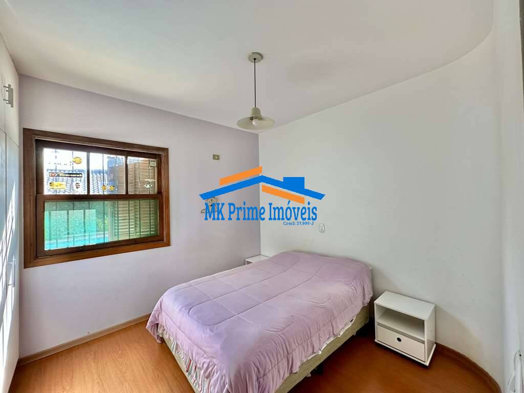 Casa de Condomínio à venda com 4 quartos, 359m² - Foto 32