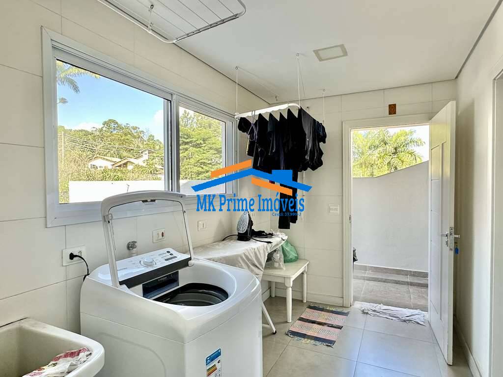 Casa de Condomínio à venda com 5 quartos, 375m² - Foto 52
