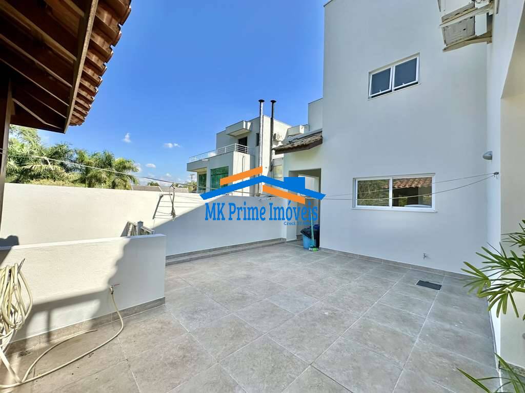 Casa de Condomínio à venda com 5 quartos, 375m² - Foto 35