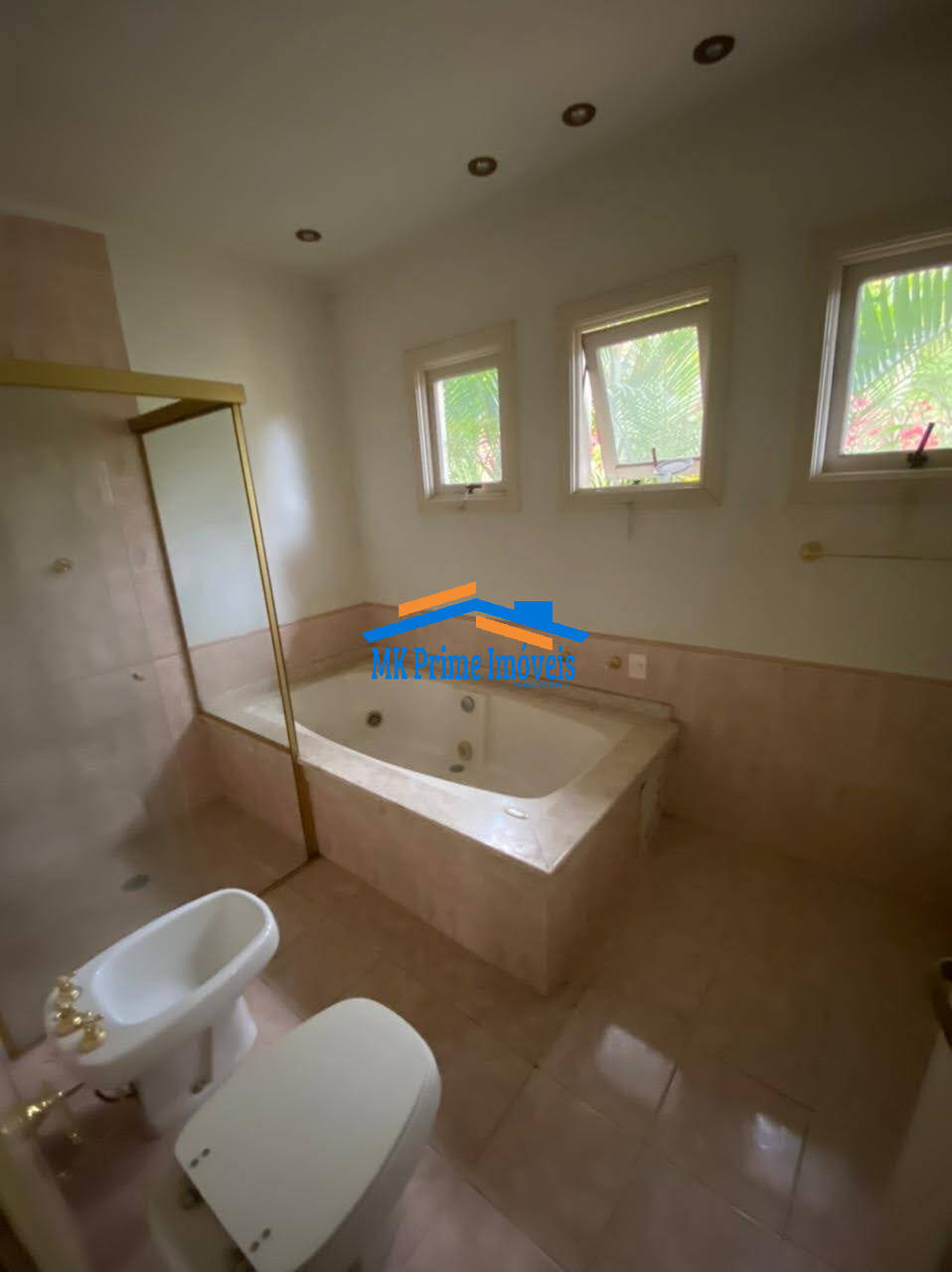 Sobrado à venda com 6 quartos, 350m² - Foto 18