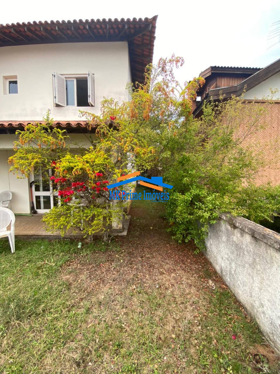 Sobrado à venda com 6 quartos, 350m² - Foto 3