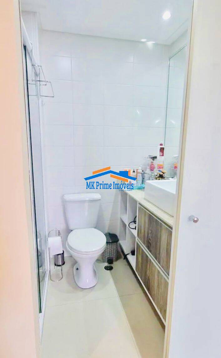 Apartamento à venda com 2 quartos, 62m² - Foto 17