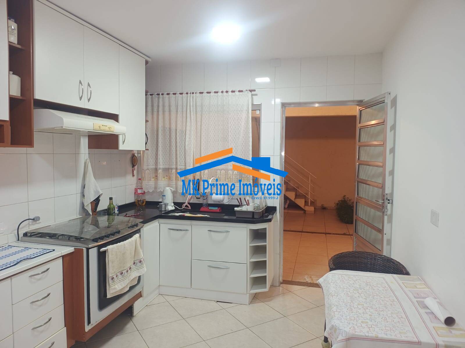 Sobrado à venda com 3 quartos, 200m² - Foto 15