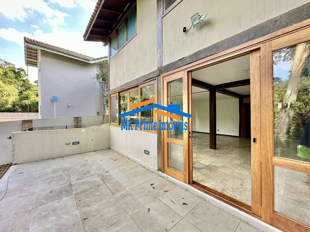 Casa de Condomínio à venda com 5 quartos, 321m² - Foto 16