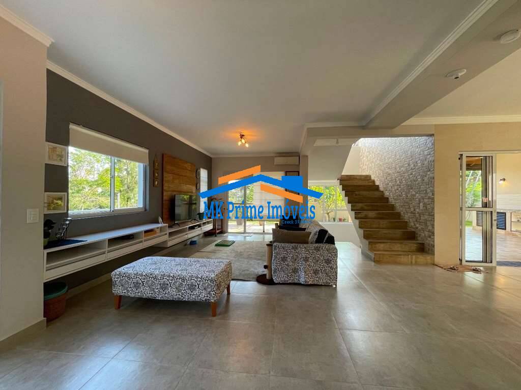 Casa de Condomínio à venda com 3 quartos, 300m² - Foto 31