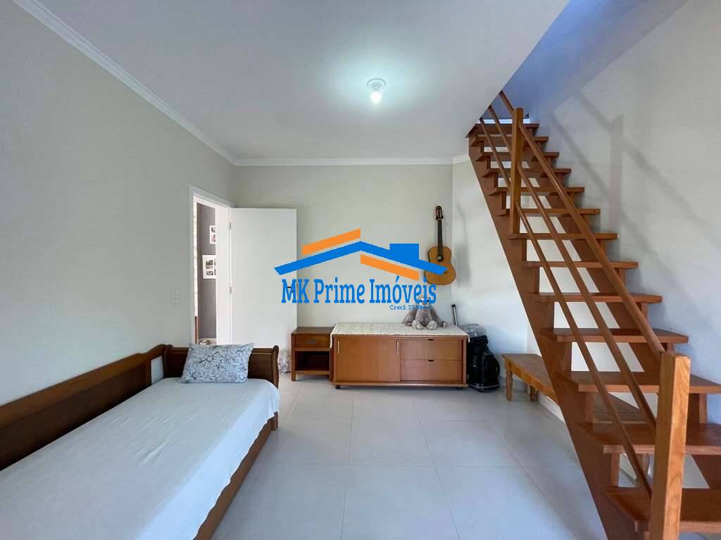 Casa de Condomínio à venda com 3 quartos, 300m² - Foto 43