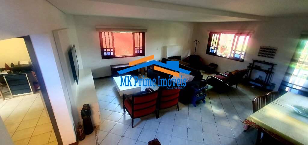 Casa de Condomínio à venda com 4 quartos, 213m² - Foto 9