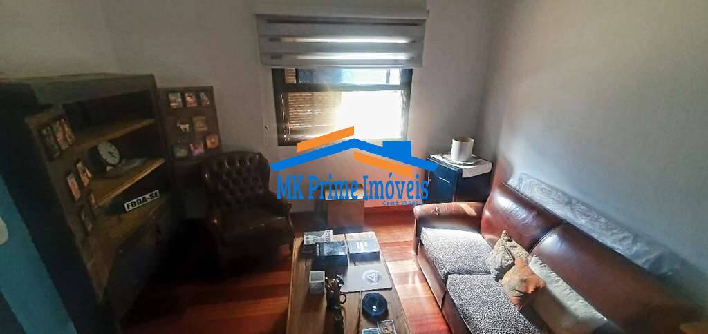 Casa de Condomínio à venda com 4 quartos, 213m² - Foto 17
