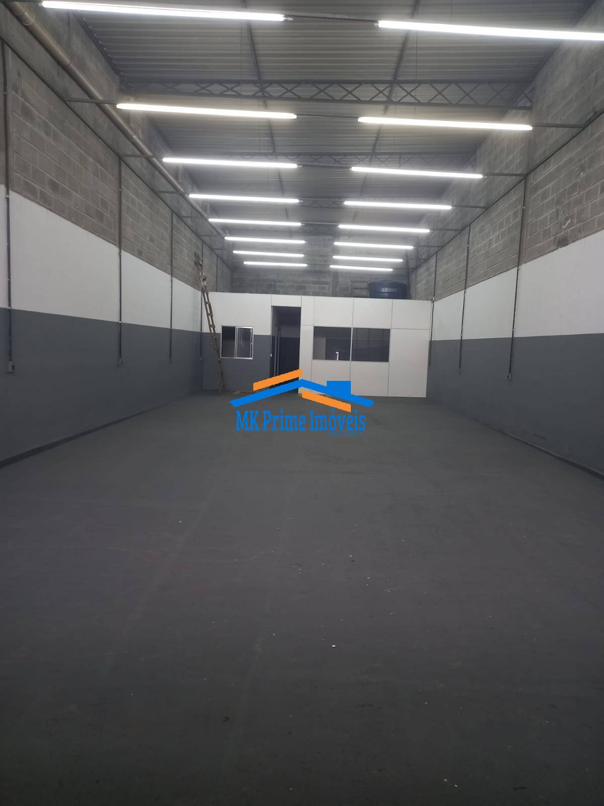 Depósito-Galpão-Armazém à venda, 225m² - Foto 5