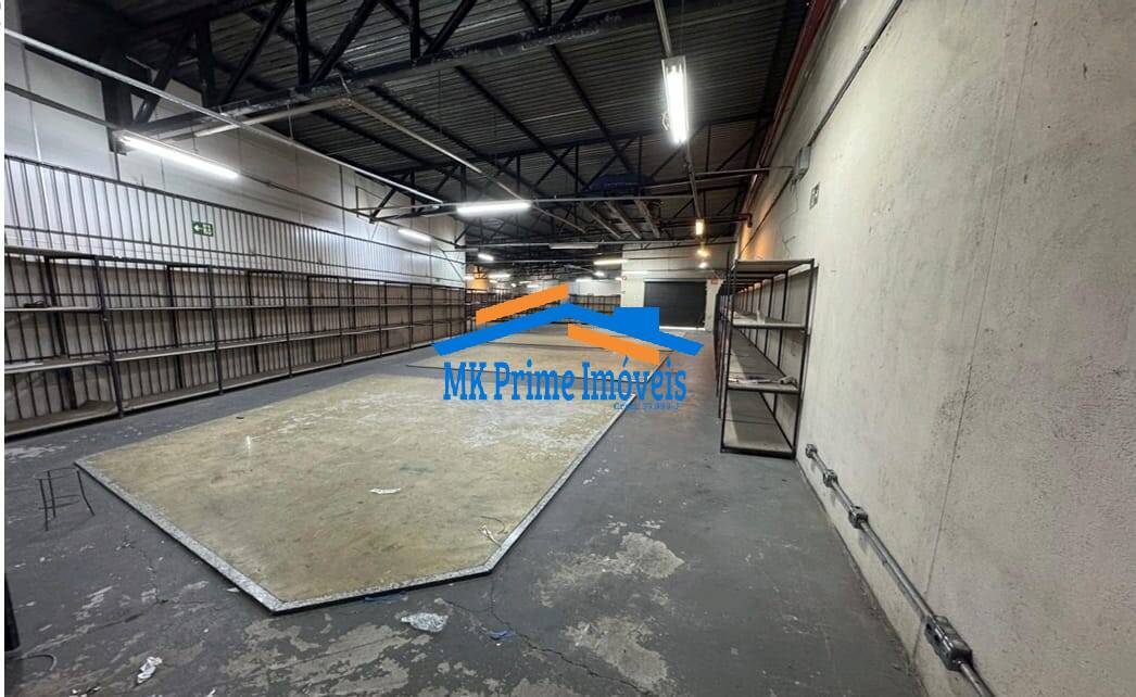 Depósito-Galpão-Armazém para alugar, 2200m² - Foto 4
