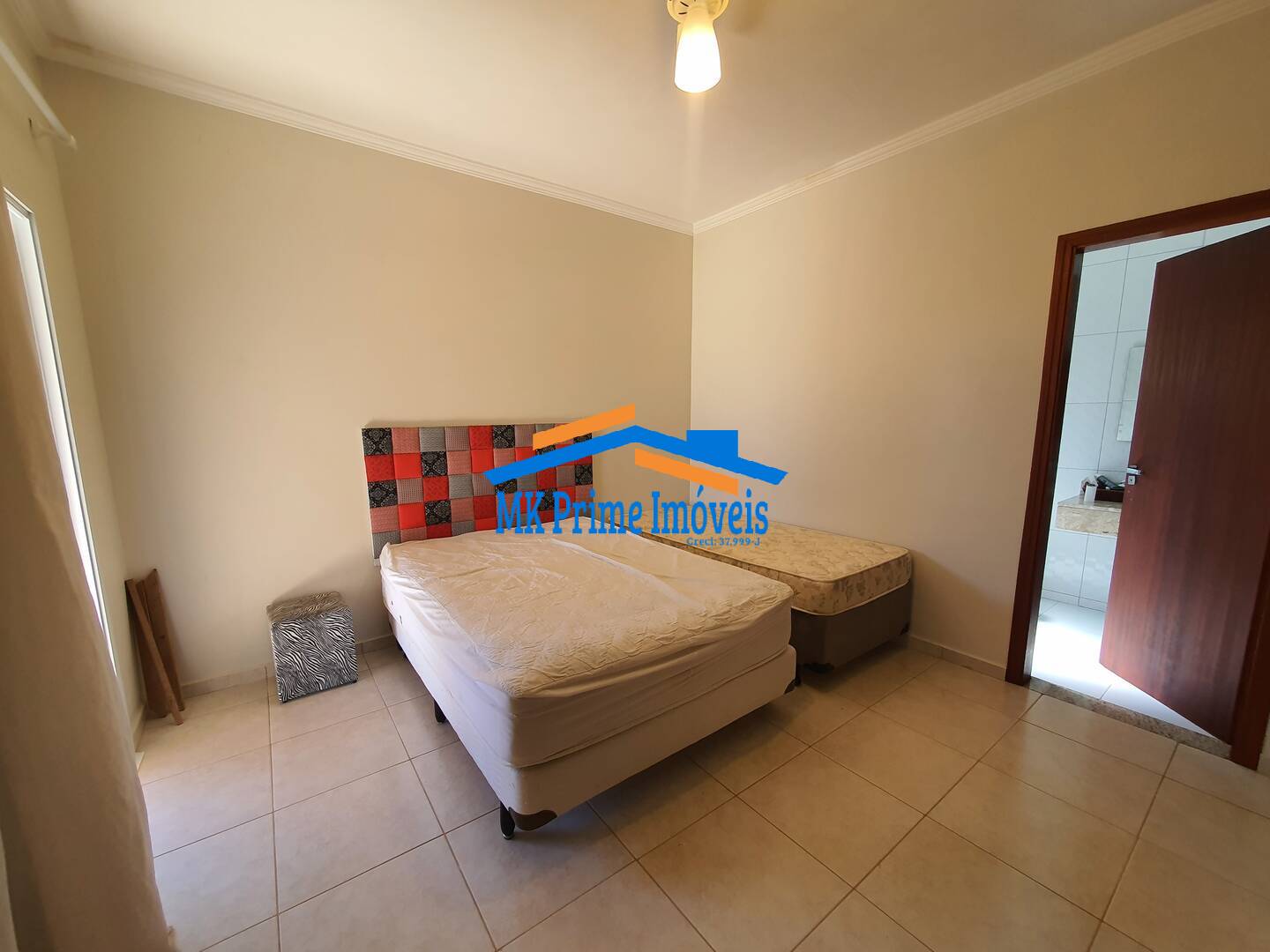 Chácara à venda com 3 quartos, 233m² - Foto 14