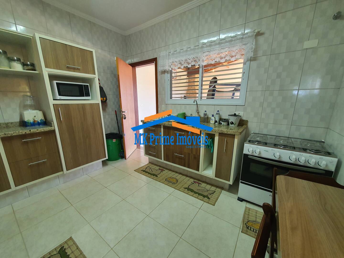 Chácara à venda com 3 quartos, 233m² - Foto 5