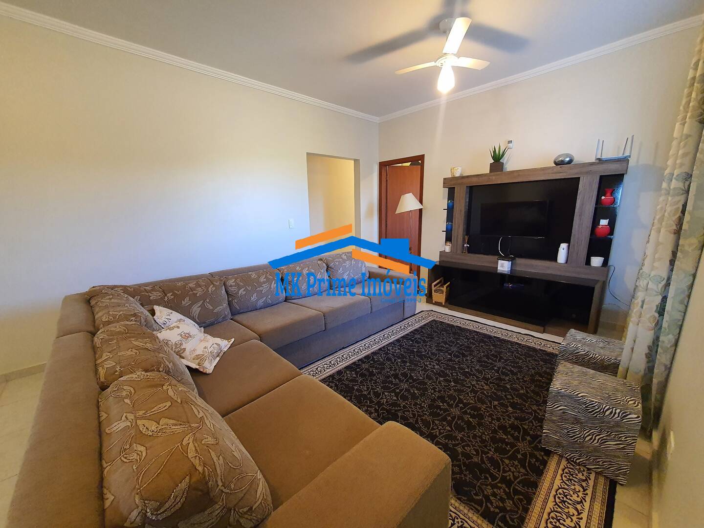 Chácara à venda com 3 quartos, 233m² - Foto 10