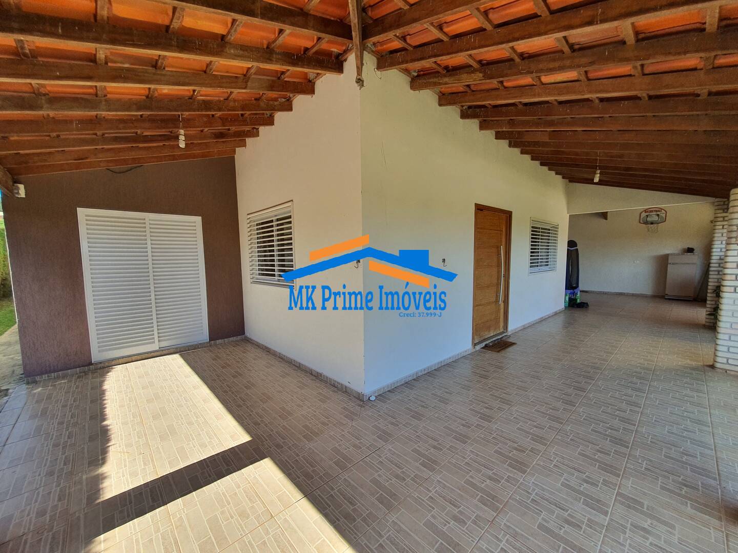 Chácara à venda com 3 quartos, 233m² - Foto 37
