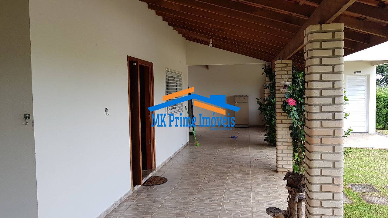 Chácara à venda com 3 quartos, 233m² - Foto 38