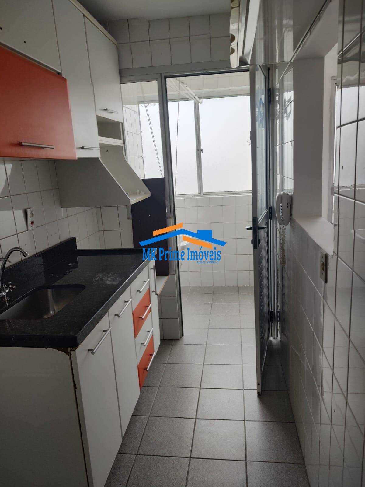 Apartamento à venda com 2 quartos, 50m² - Foto 3