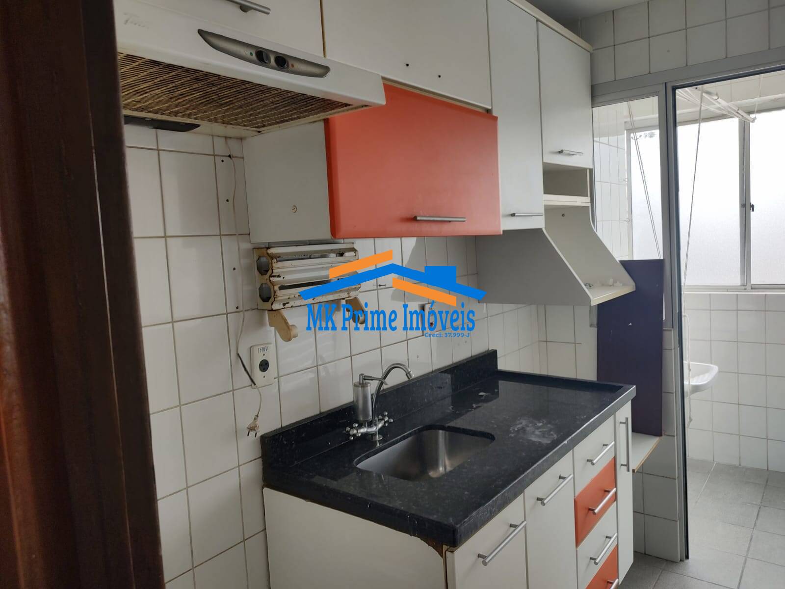 Apartamento à venda com 2 quartos, 50m² - Foto 2