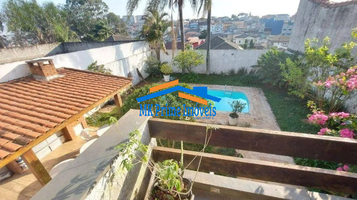 Casa de Condomínio à venda com 4 quartos, 390m² - Foto 35