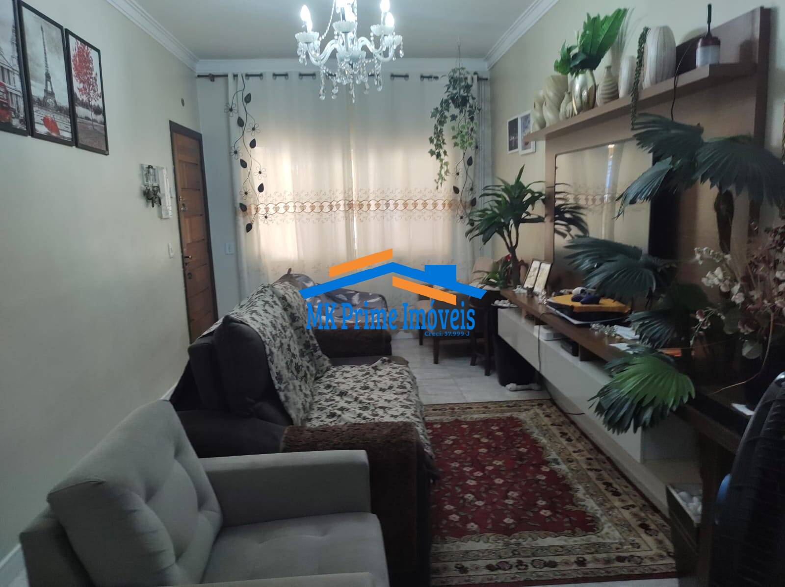 Casa à venda com 4 quartos, 148m² - Foto 1