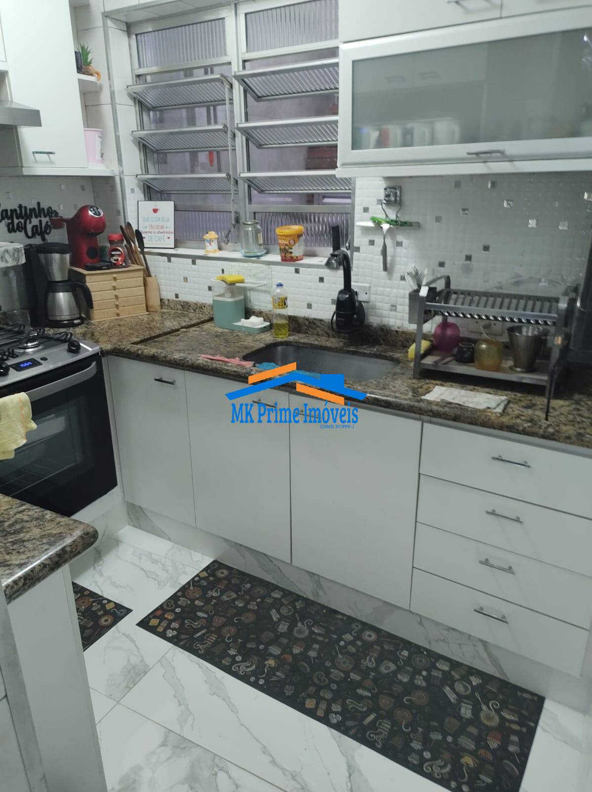 Casa à venda com 4 quartos, 148m² - Foto 2