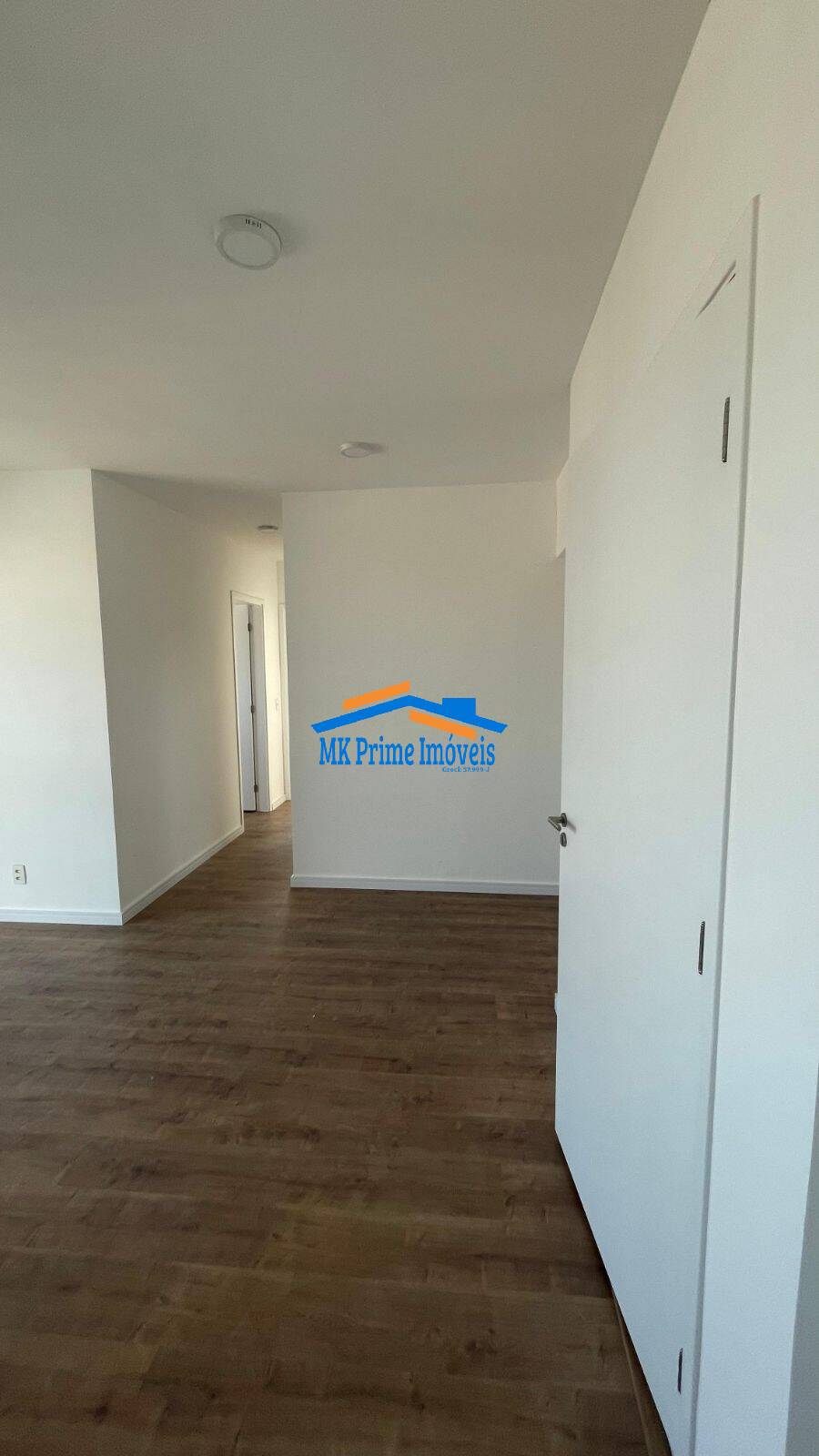 Apartamento à venda com 3 quartos, 66m² - Foto 2