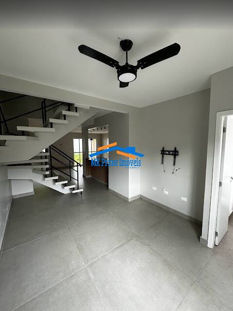 Casa de Condomínio à venda e aluguel com 3 quartos, 177m² - Foto 5