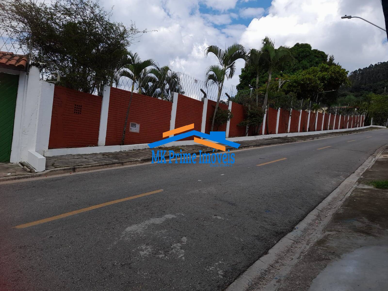 Sobrado à venda com 5 quartos, 1100m² - Foto 8