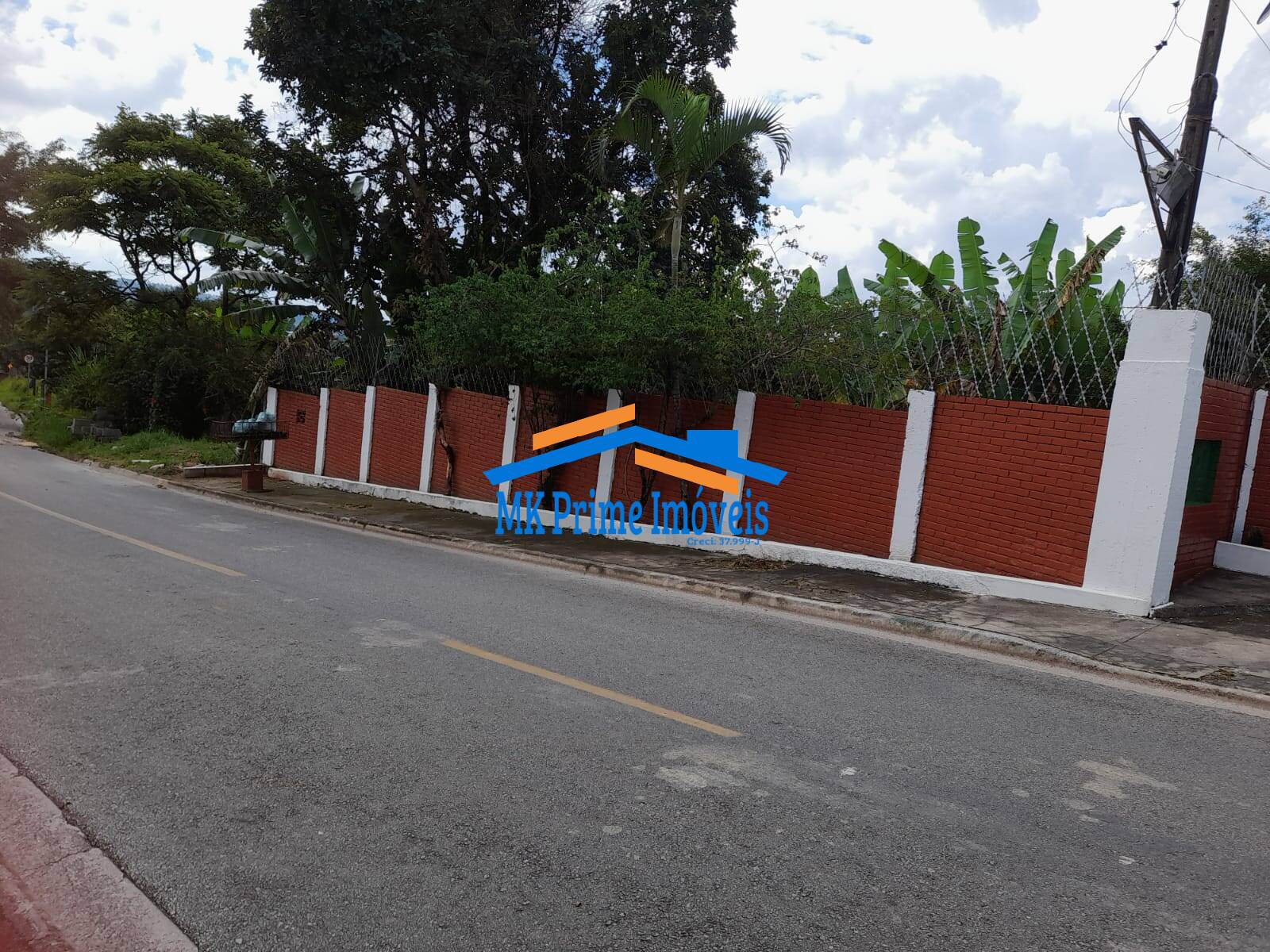 Sobrado à venda com 5 quartos, 1100m² - Foto 39