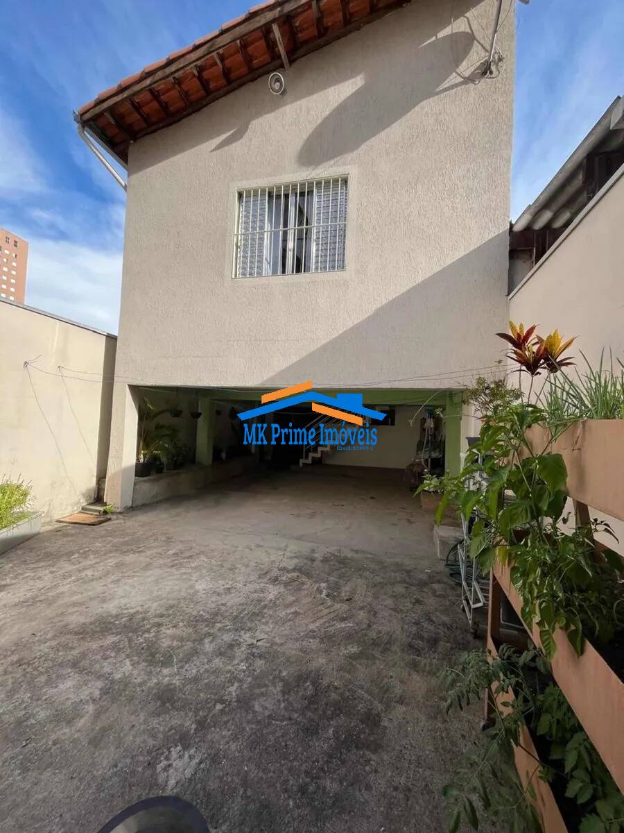 Casa, 3 quartos, 212 m² - Foto 3