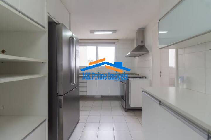 Apartamento à venda e aluguel com 3 quartos, 190m² - Foto 17