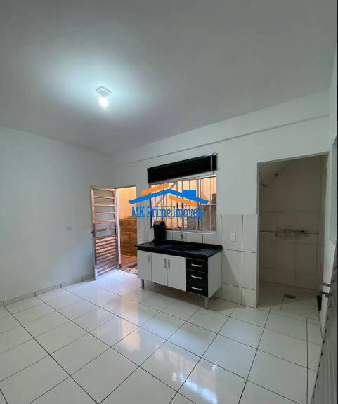 Casa à venda com 8 quartos, 125m² - Foto 6