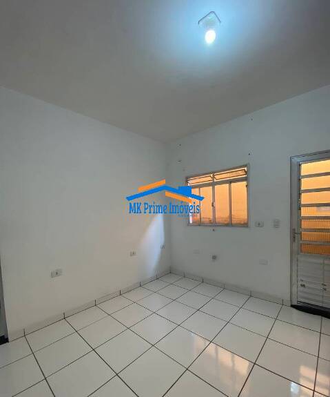 Casa à venda com 8 quartos, 125m² - Foto 15