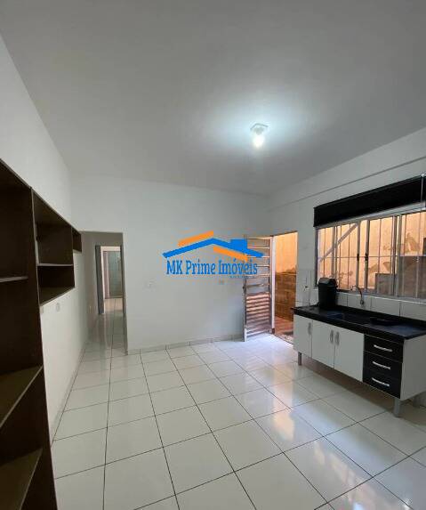 Casa à venda com 8 quartos, 125m² - Foto 7