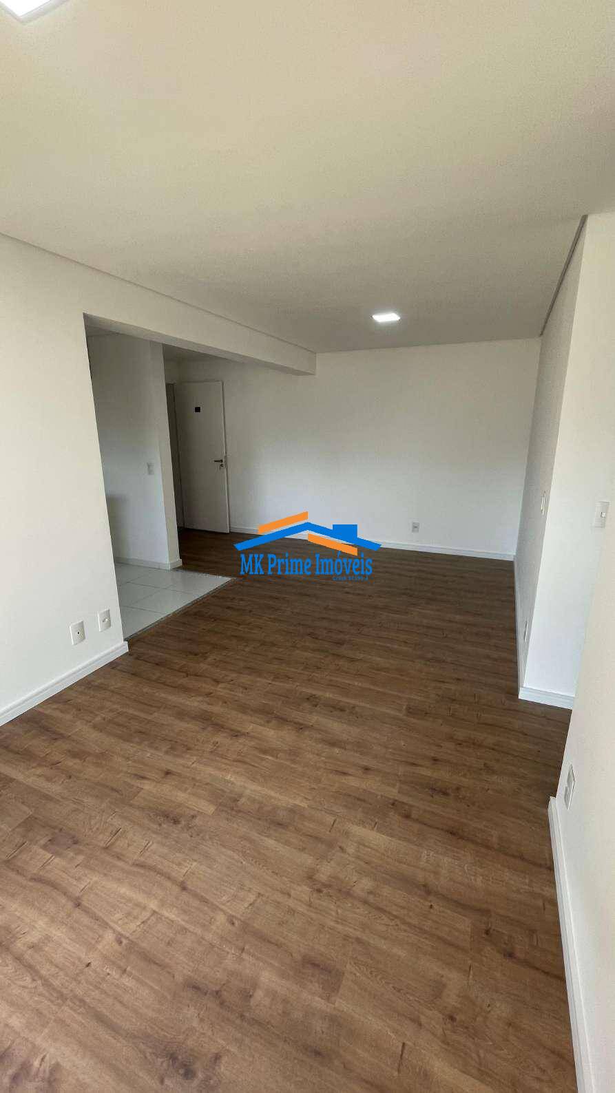 Apartamento à venda e aluguel com 3 quartos, 76m² - Foto 2