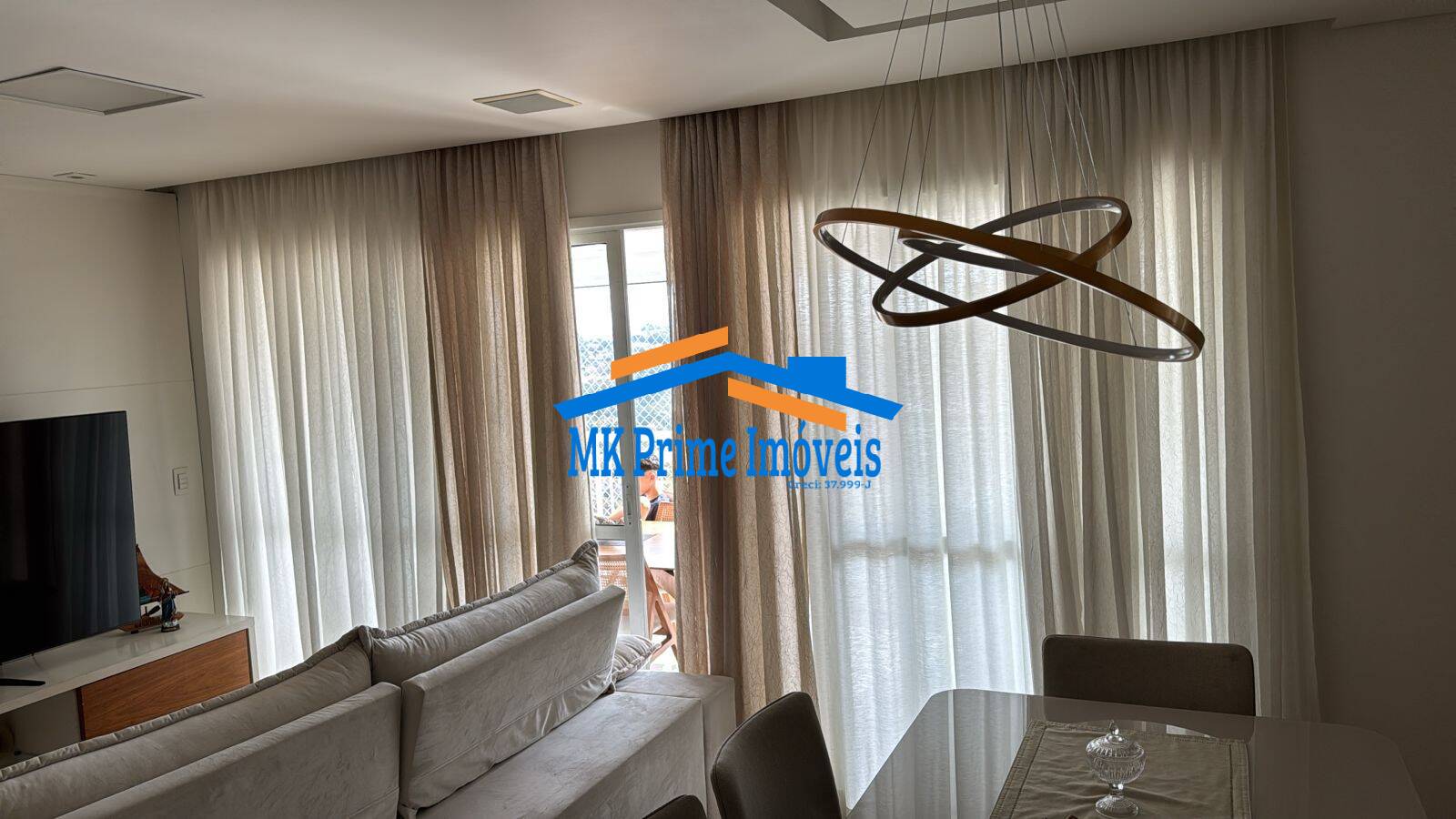 Apartamento à venda com 3 quartos, 107m² - Foto 8