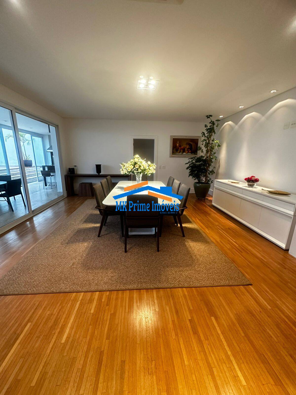 Casa de Condomínio à venda com 4 quartos, 740m² - Foto 2