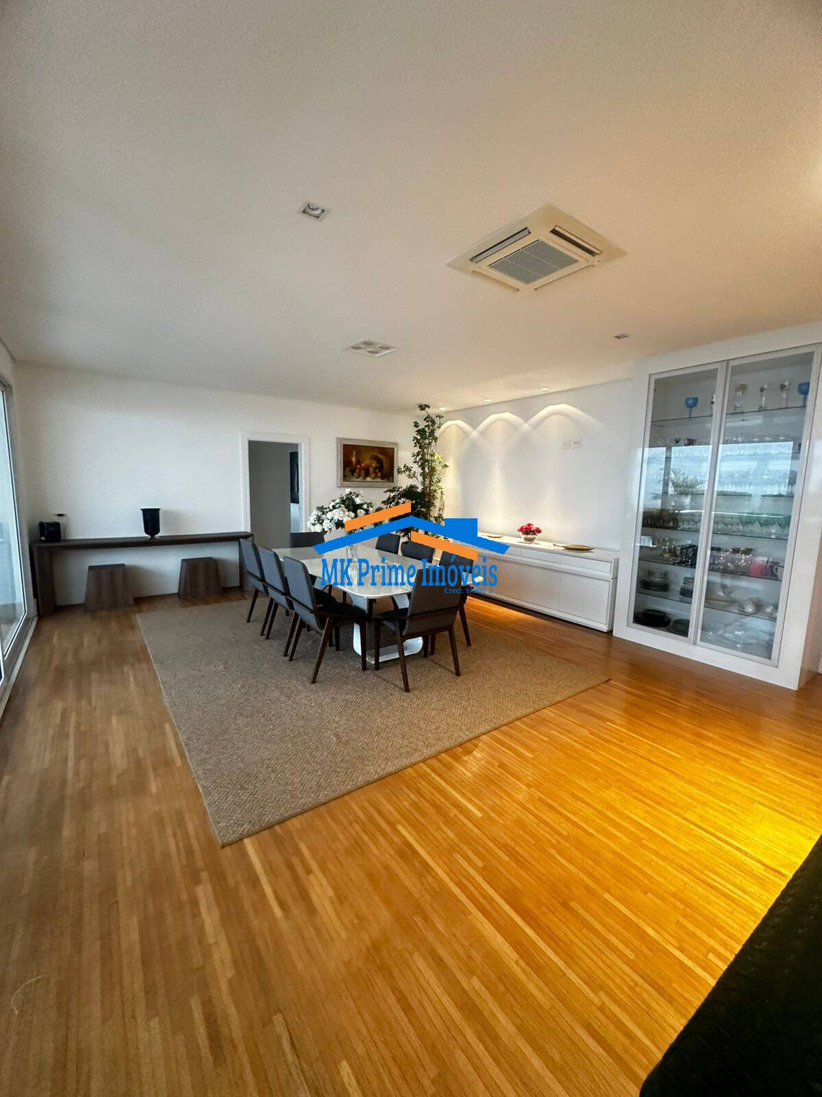 Casa de Condomínio à venda com 4 quartos, 740m² - Foto 3